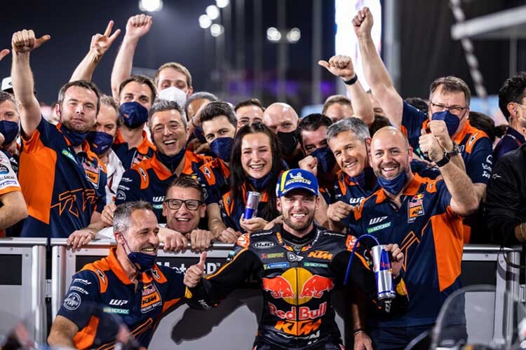 Jubel bei Red Bull KTM: Platz 2 mit Brad Binder in Doha