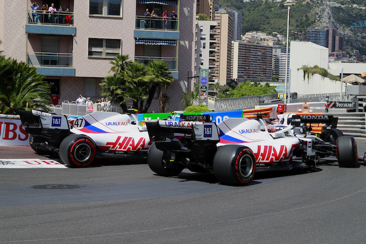 Schumacher greift in Monaco seinen Haas-Stallgefährten Nikita Mazepin an