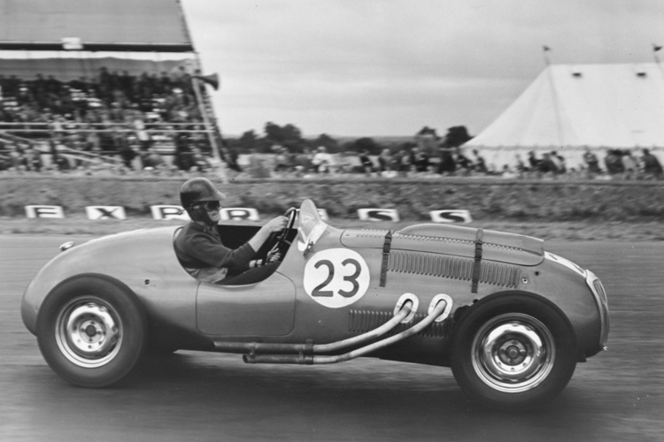 Tony Crook im britischen Grand Prix 1952 mit seinem Frazer Nash 421-Bristol