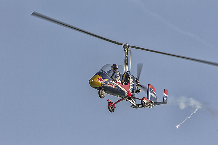 Mit einem elektrisch betriebenen Gyrokopter will Phil Read einen Rekordflug machen
