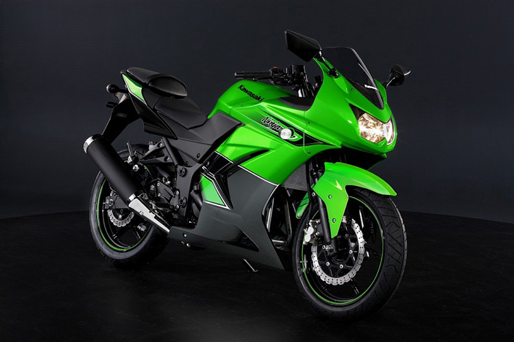 Kawasaki Ninja 250R – Viertakt-Motorrad in der Nachwuchsserie