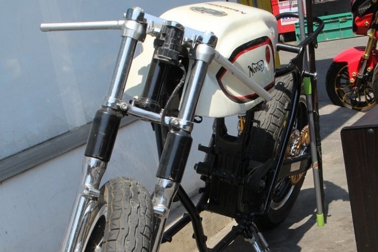 15 Moped Zubehör-Ideen  moped, motorrad, cafe racer