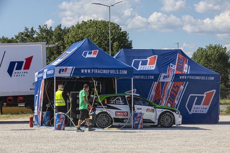 P1 in der Rallye-Europameisterschaft