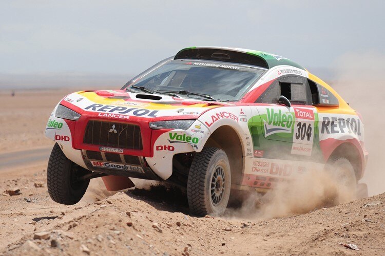 Mitsubishi dominierte mit dem Pajero die Rallye Dakar
