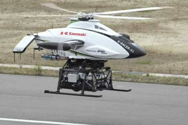 Lasten bis 100 kg soll der unbemannte Helikopter Kawasaki K-Racer IV autonom transportieren