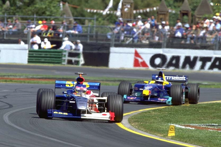 Jacques Villeneuve 1999 in Australien im BAR-Renner mit geteilter Lackierung