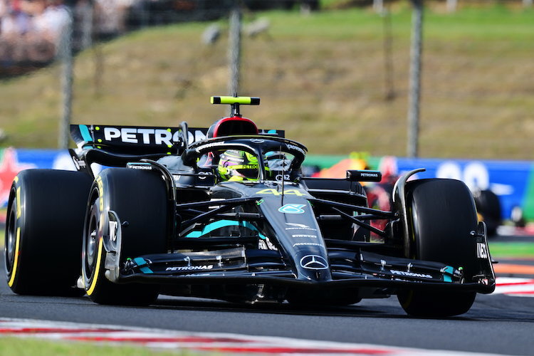 Lewis Hamilton kritisierte nach dem Trainingsfreitag die Reduzierung der Slick-Reifen von 13 auf 11 Sätze für das Rennwochenende