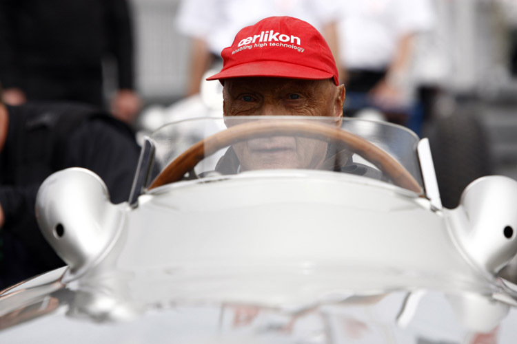 Lauda warnt Mercedes vor starken Gegnern