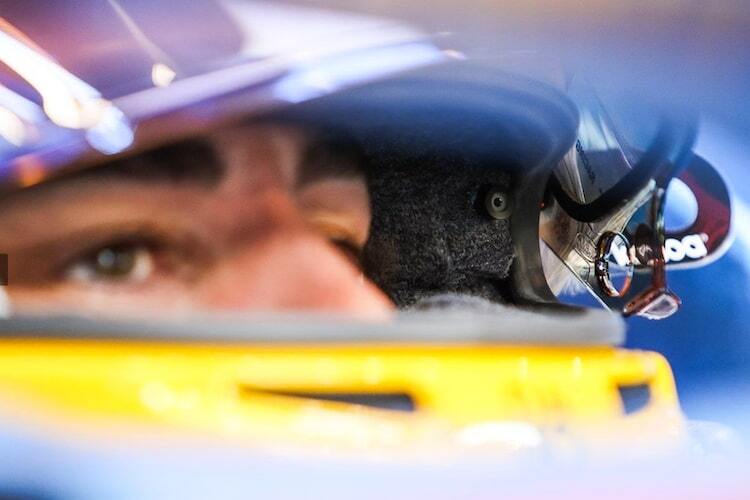 Die kleine Kamera im Helm von Fernando Alonso