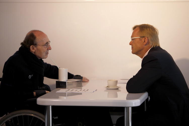 Ari Vatanen (rechts) im Gespräch mit Sir Frank Williams