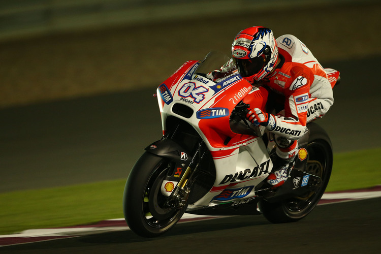 Andrea Dovizioso auf der Ducati GP15 in Katar