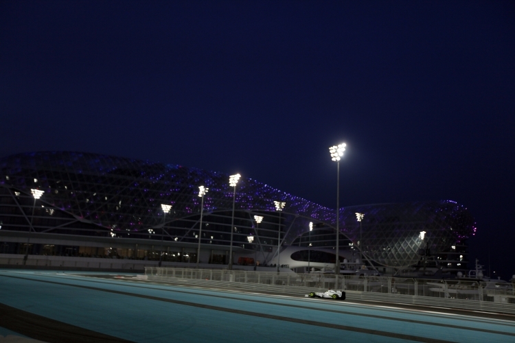 Jenson Button auf dem Yas Marina Circuit.