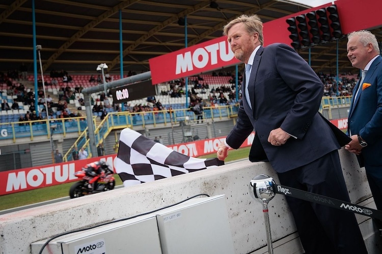 K-nig-Willem-Alexander-besuchte-den-Assen-GP