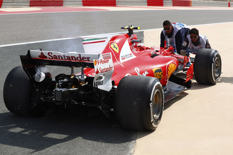 Ein Turbo-Defekt verkürzte Kimi Räikkönens Trainingseinsatz in Bahrain