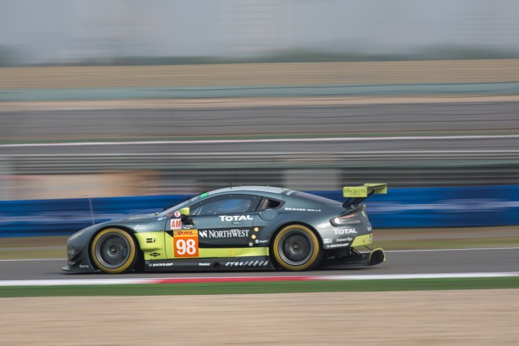 Aston Martin V8 Vantage GTE