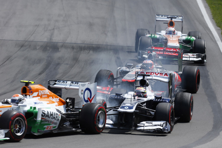 Typisch Pastor Maldonado: Bremszone im Heck von Adrian Sutil