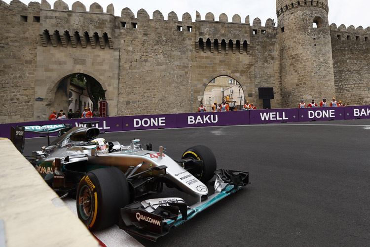 Lewis Hamilton drehte im ersten Training von Baku die schnellste Runde