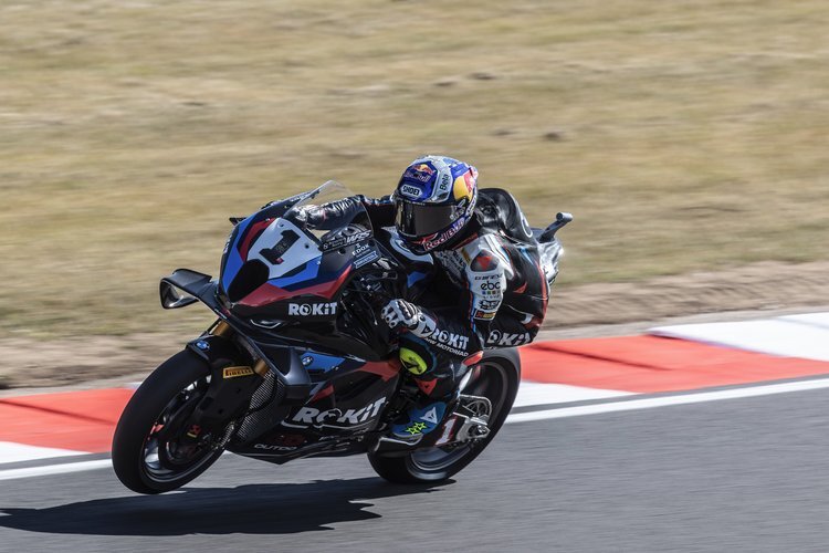 Toprak Razgatlioglu holte den Sieg im Superpole-Race