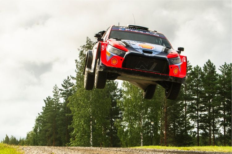 Mit-Highspeedfieber-ber-Schotter-durch-Finnland