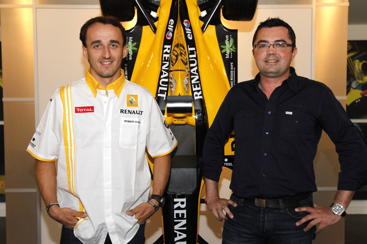 Kubica mit Teamchef Eric Boullier in Enstone