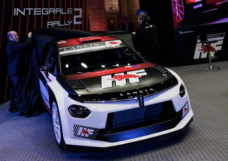Offizielle Präsentation im französischen Satory bei Versailles: Der Ypsilon Rally2 HF Integrale