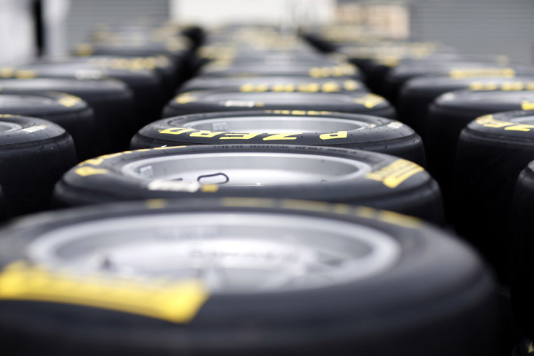 Protagonisten: Die Pirelli-Reifen stehen auf dem Nürburgring im Mittelpunkt