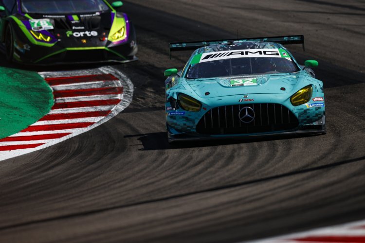 Ein Mercedes-AMG GT3 aus der amerikanischen IMSA