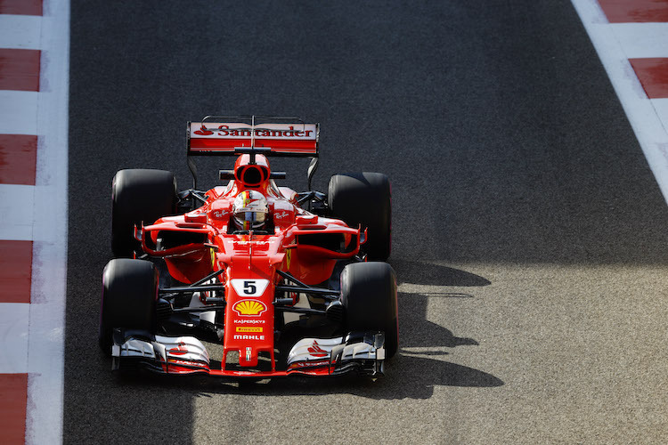 Sebastian Vettel war der schnellste GP-Star im ersten freien Training von Abu Dhabi