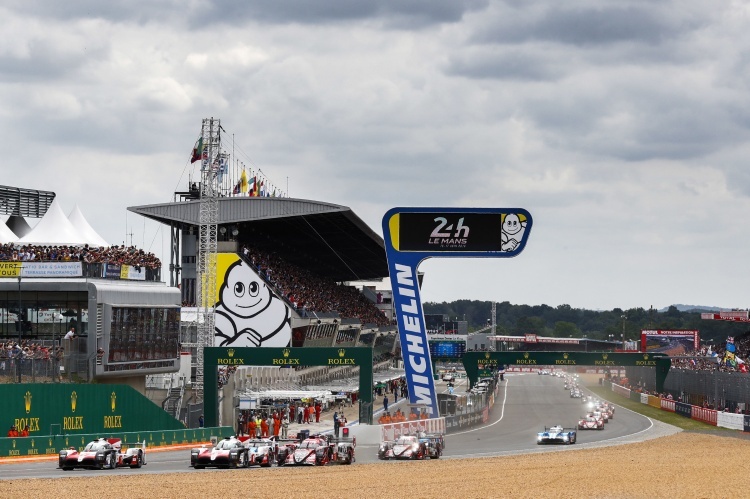 Start frei: Die ersten Minuten der 24h von Le Mans sind in jedem Jahr ein großes Spektakel