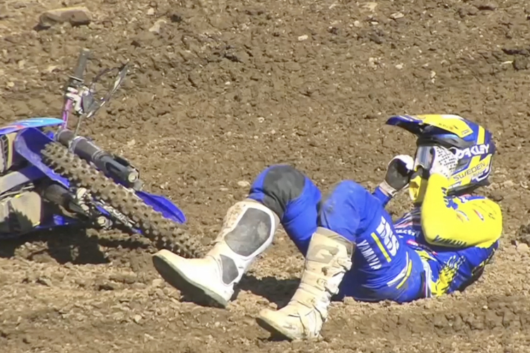 Der-krasse-Crash-von-Isak-Gifting-Yamaha-im-Video