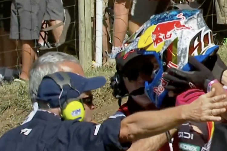Simon Langenfelder nach seinem Crash in Crawfordsville