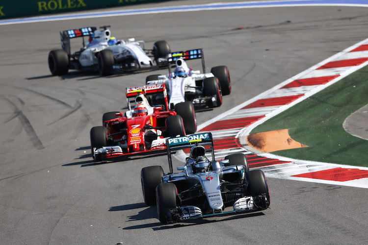Rosberg vor Räikkönen, Bottas und Massa