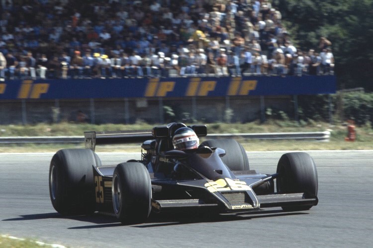 Rebaque schwatzte Lotus-Chef Colin Chapman einen 78er ab ...