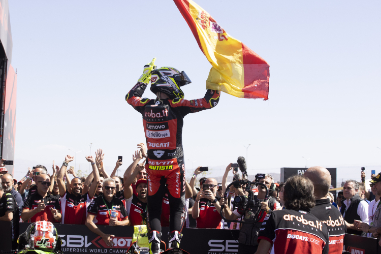 Alvaro Bautista lässt Ducati jubeln