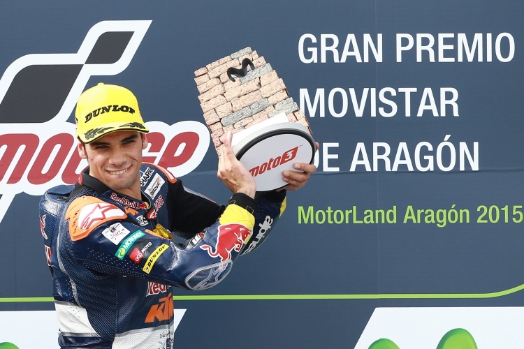 Miguel Oliveira gewinnt das Rennen, Moto3