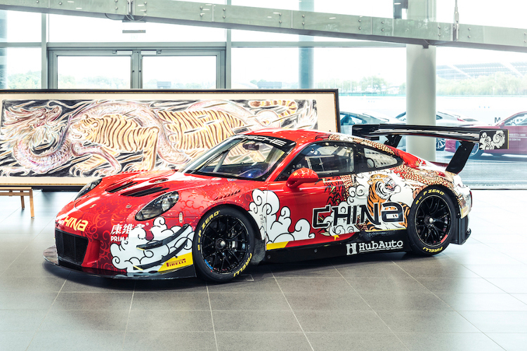 Der chinesische Porsche 911 GT3 R wird vom deutschen Team Herberth Motorsport eingesetzt