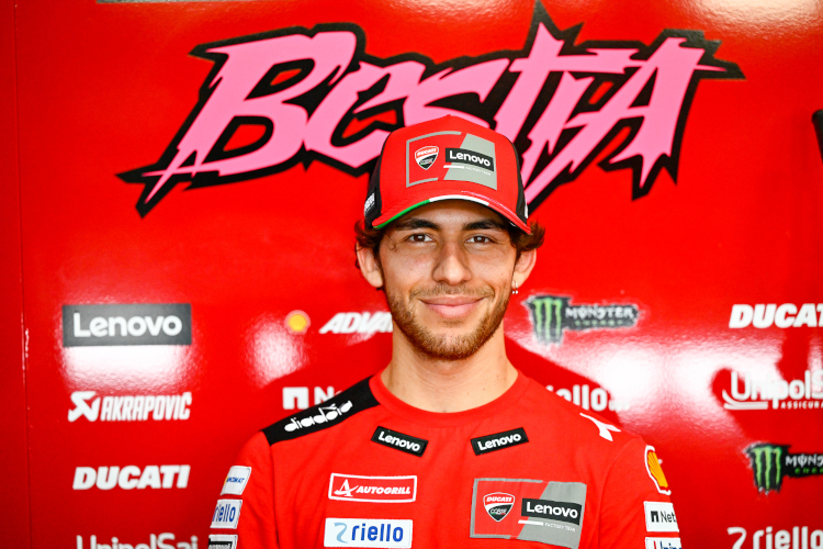 Enea Bastianini will soon be back in the Ducati stands