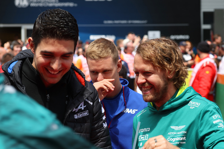 Esteban Ocon und Sebastian Vettel