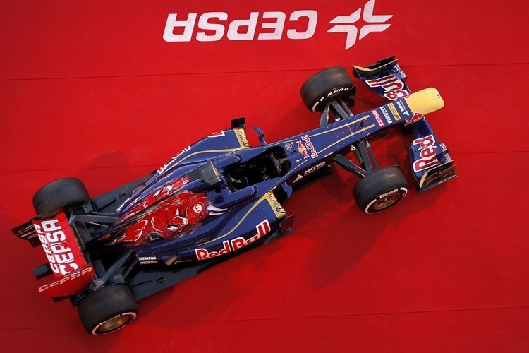 Steckt im Toro Rosso 2014 ein Renault-Motor?