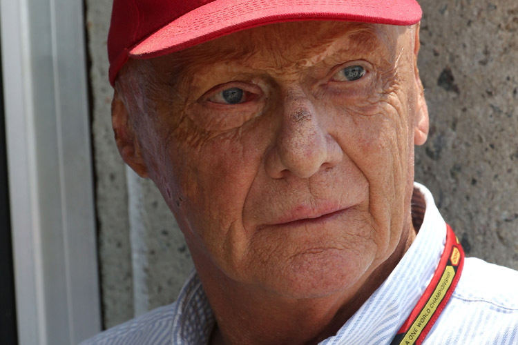 Der Mercedes-Vorstandsvorsitzende Niki Lauda sagt: «Vollgas ist die Strategie, mehr können wir nicht sagen»