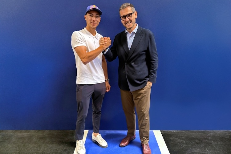 Toprak-kommt-MotoGP-Einstieg-2026-mit-Yamaha-fix-