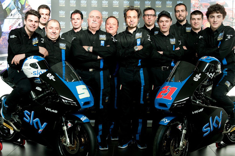 Das SKY VR46-Team mit den KTM-Fahrern Fenati (li.) und Bagnaia