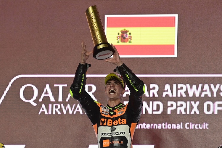 Der Moto2-Sieger in Katar 2023 hieß Fermín Algeguer. Weitere drei GP-Erfolge bescherten dem Spanien nun einen Zweijahres-Vertrag mit Ducati Corse