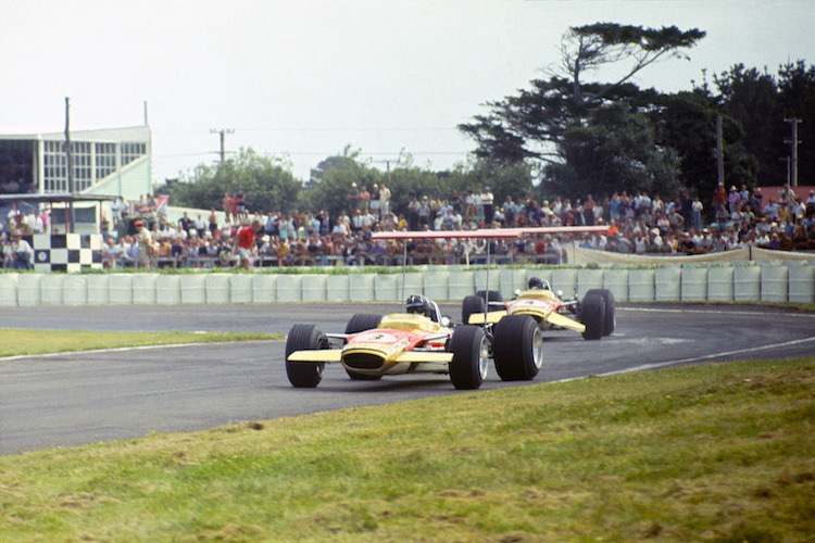Graham Hill und Jochen Rindt bei den Tasman-Series