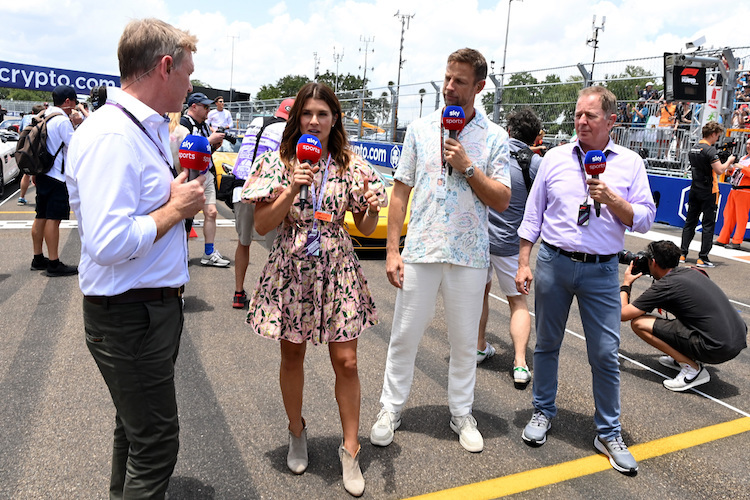 Von links: Simon Lazenby, Danica Patrick, Jenson Button und Martin Brundle