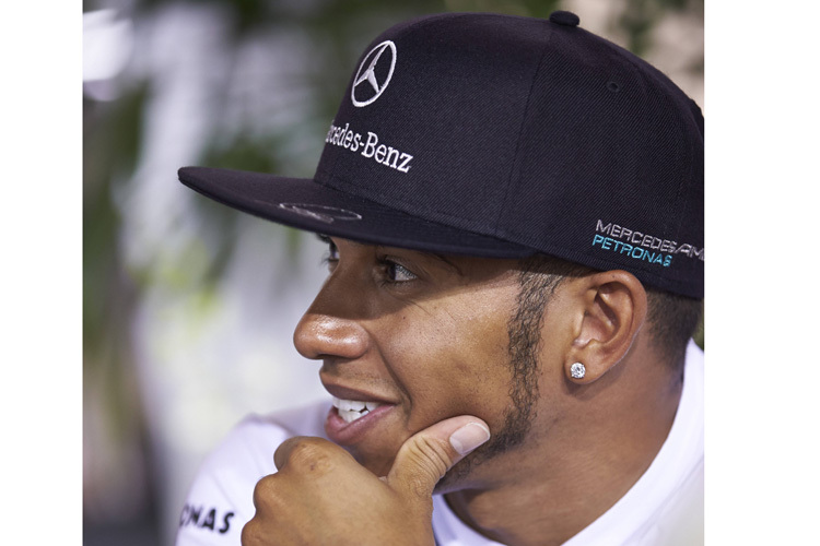 Lewis Hamilton mit seiner neuen Kappe