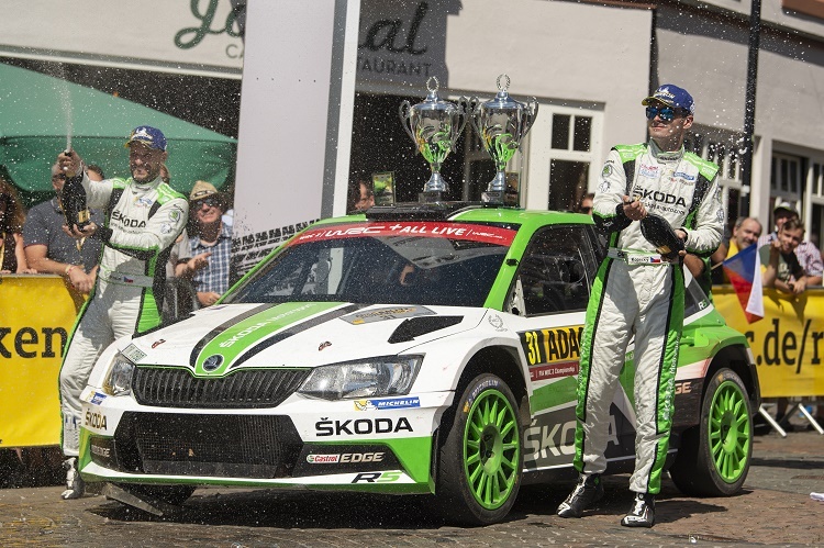 Die WRC2-Titelgewinner Pavel Dresler (li.) und Jan Kopecky