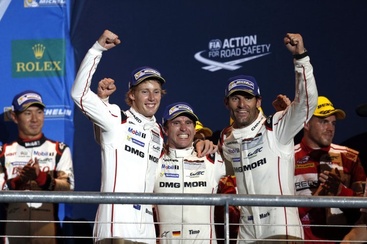 Sieger auf dem COTA: Brendon Hartley, Timo Bernhard und  Mark Webber (v. li.)