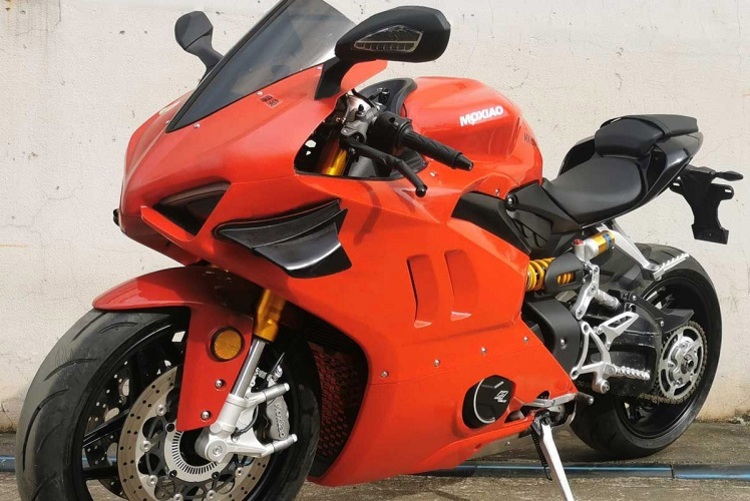 Moxiao MX650: Winglets können auch an einem Motorrad mit 60 PS nicht schaden