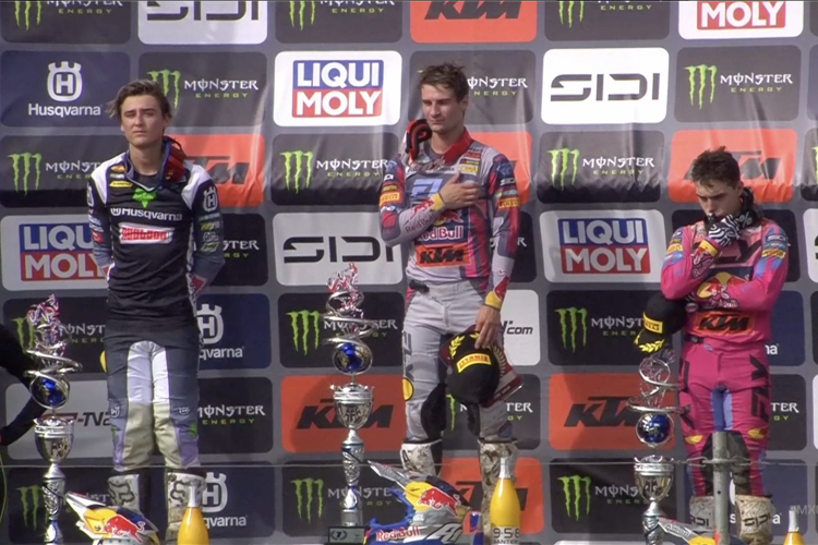 Simon-L-ngenfelder-KTM-Totaler-Erfolg-in-England